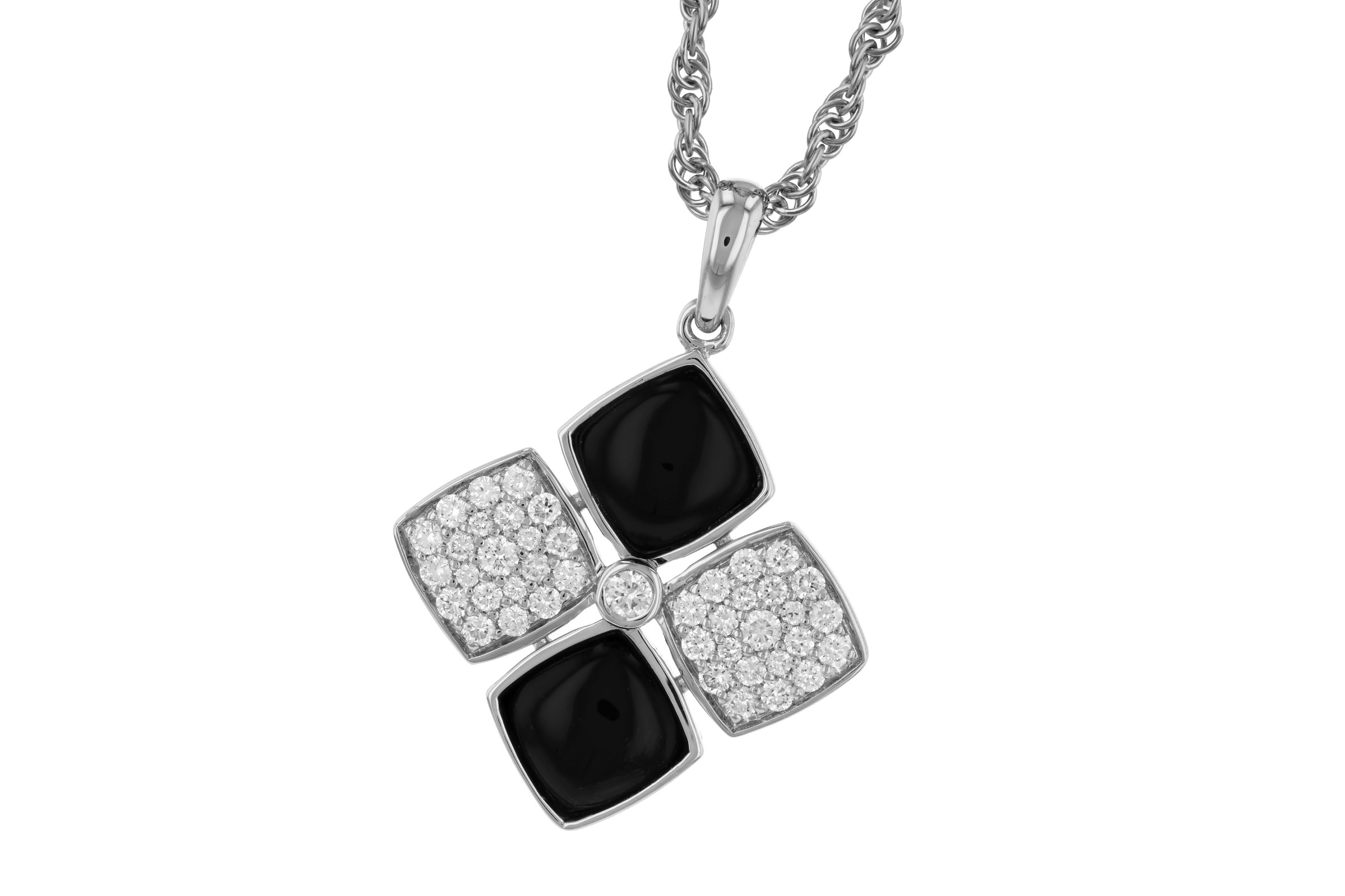 C312-01260: NECKLACE 1.23 TW ONYX 1.50 TGW