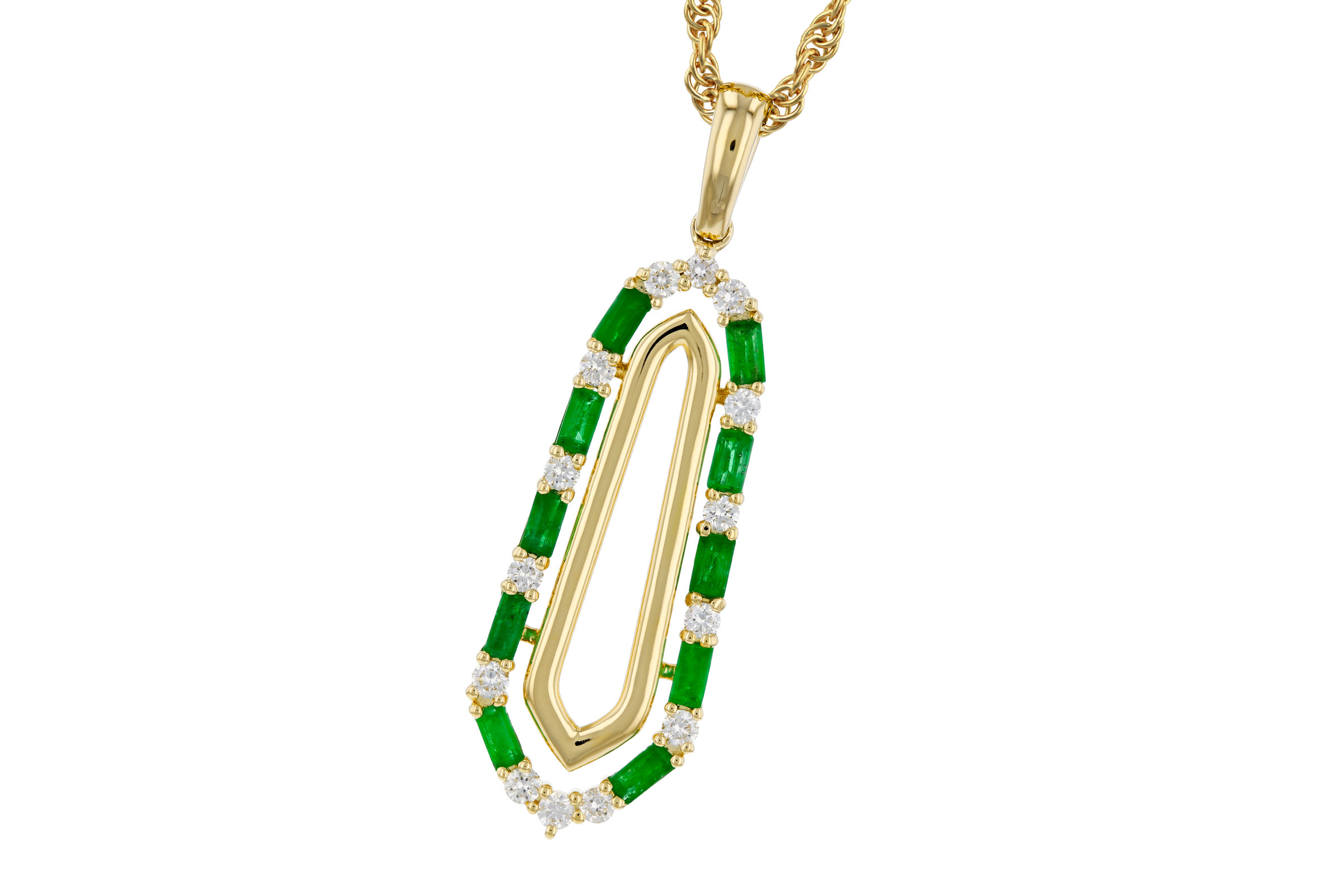 G312-03042: NECKLACE .44 TW EMERALD .64 TGW