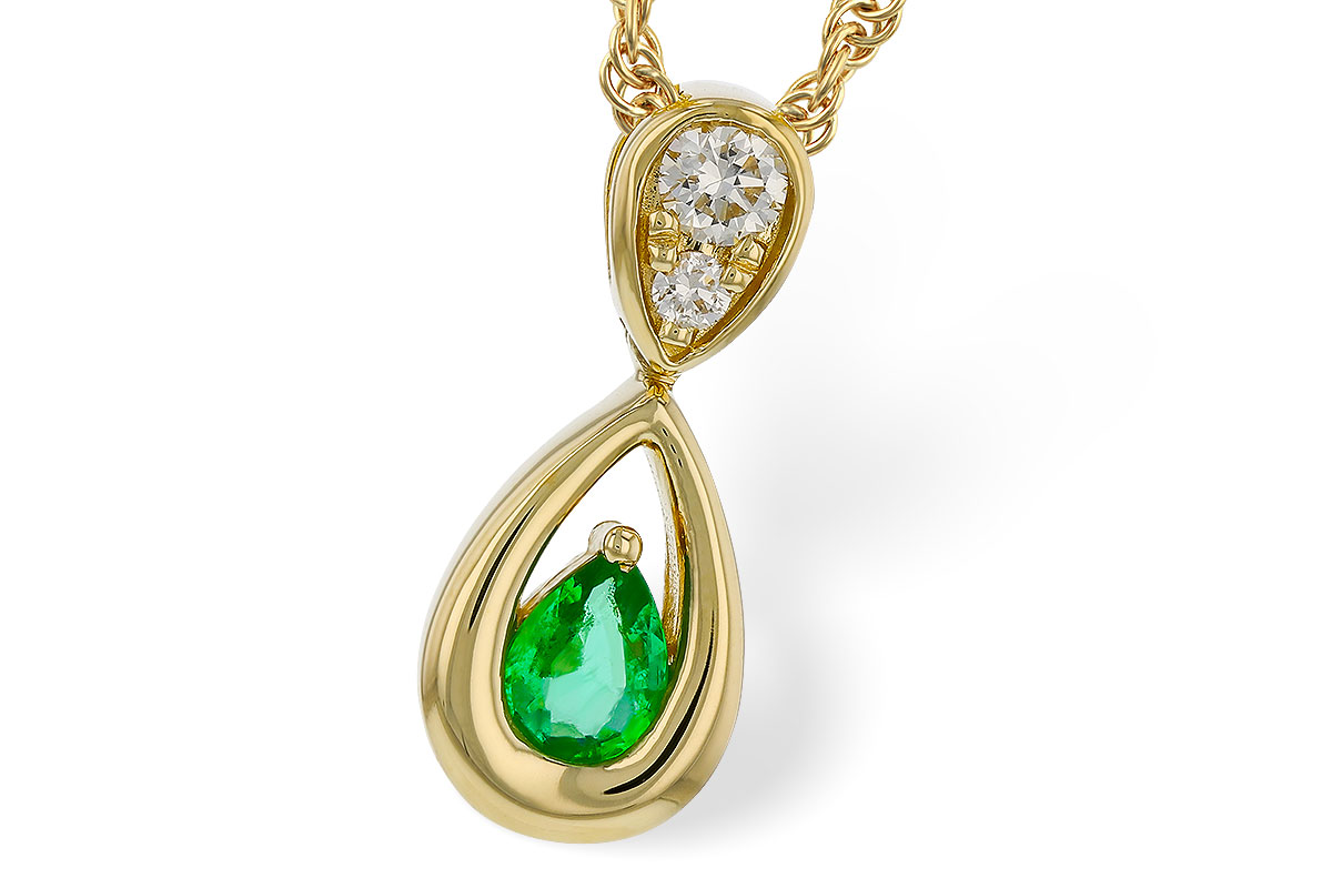 K311-13051: NECKLACE .10 EMERALD .16 TGW (4x3 EMER)