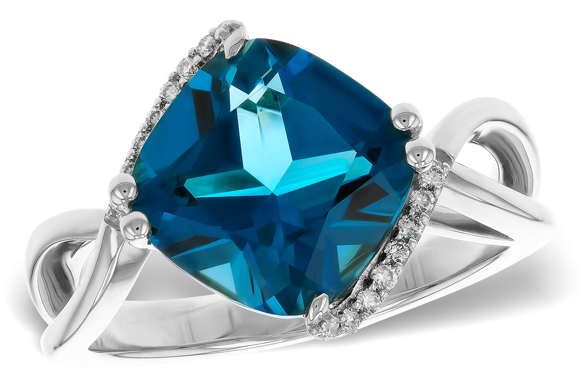 L311-15778: LDS RG 4.42 LONDON BLUE TOPAZ 4.50 TGW (10MM LBT)
