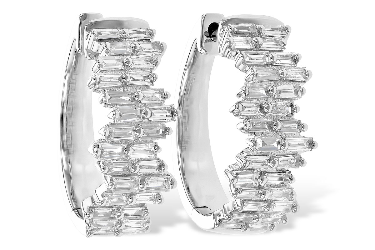 M226-59441: EARR .70 TW BAGUETTE DIAS
